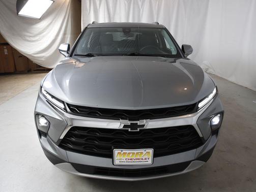 Sterling Gray Metallic 2024 Chevrolet Blazer 2LT