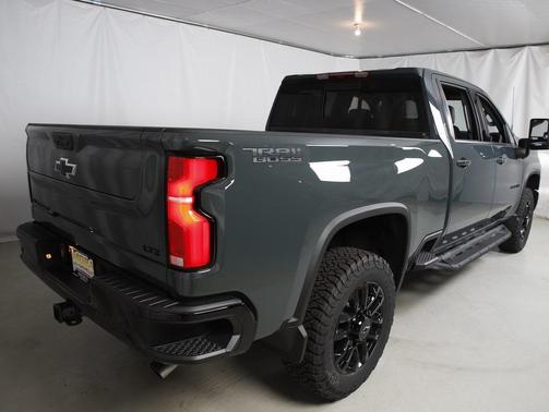 2025 Chevrolet Silverado 3500 LTZ
