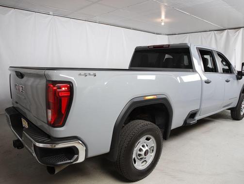 2024 GMC Sierra 2500 Pro