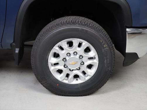 2025 Chevrolet Silverado 3500 LT