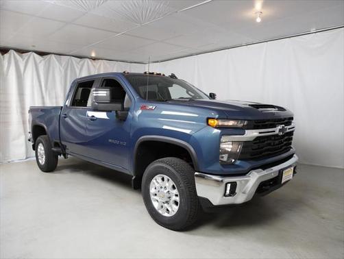 2025 Chevrolet Silverado 3500 LT