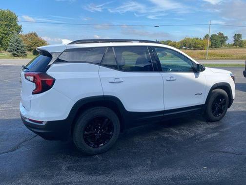 2023 GMC Terrain AWD AT4