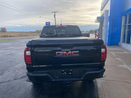2023 GMC Canyon Denali