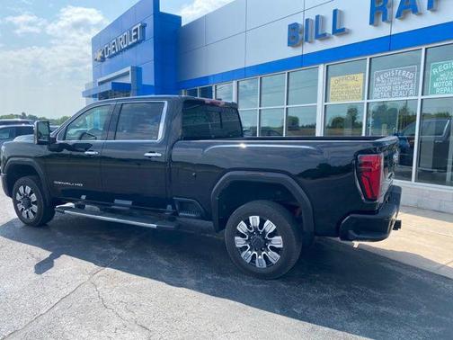 2024 GMC Sierra 2500 Denali