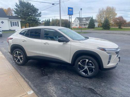 2026 Chevrolet Trax FWD 1RS