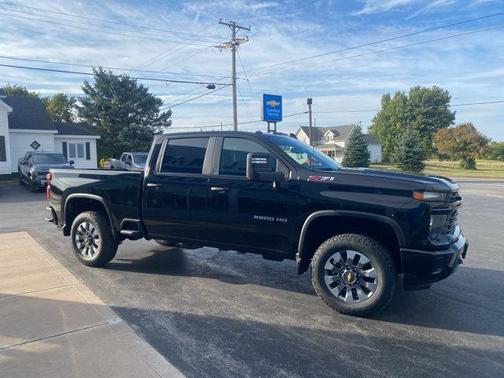 2025 Chevrolet Silverado 2500 Custom