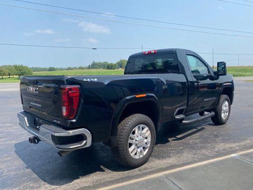 2024 GMC Sierra 2500 SLE
