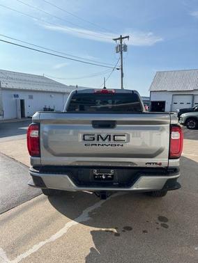 2023 GMC Canyon AT4