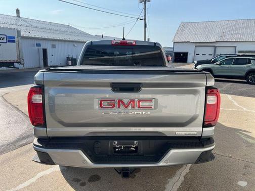 2023 GMC Canyon Elevation