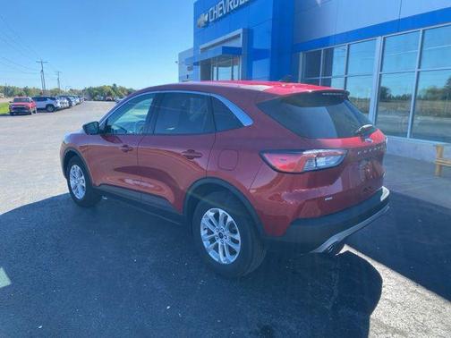 2022 Ford Escape SE