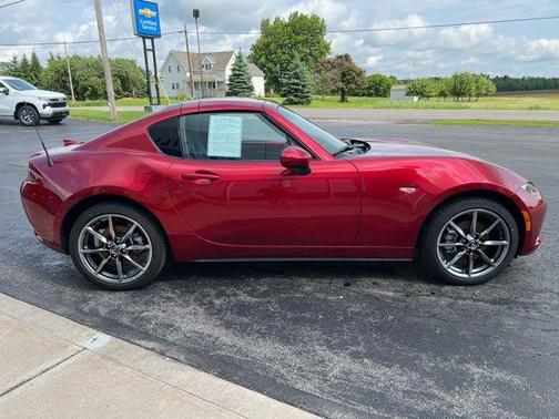 2022 Mazda MX-5 Miata RF Grand Touring