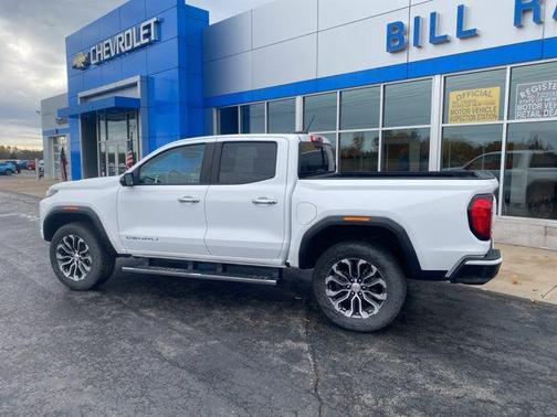 2023 GMC Canyon Denali