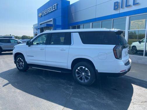 2025 Chevrolet Suburban LT