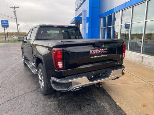 2023 GMC Sierra 1500 SLE