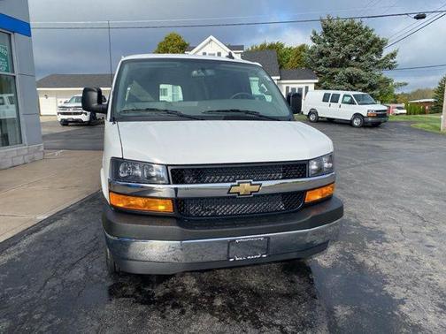 2025 Chevrolet Express 3500 RWD 3500 Extended Wheelbase WT
