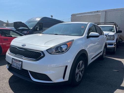 2017 Kia Niro FE