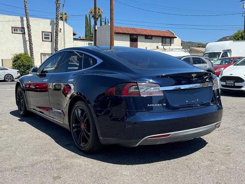 Blue Metallic 2013 Tesla Model S