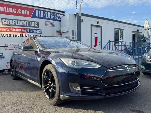 Blue Metallic 2013 Tesla Model S