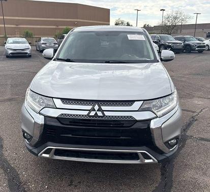 2019 Mitsubishi Outlander SE