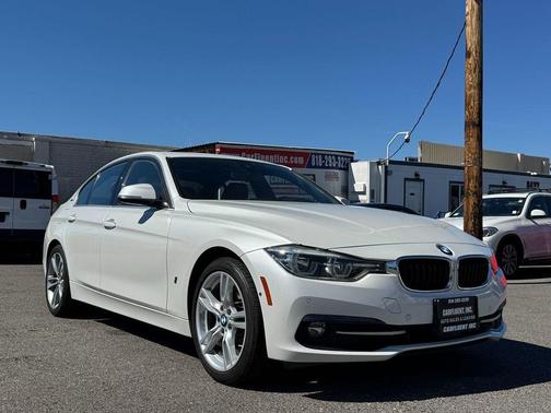 2017 BMW 330e iPerformance