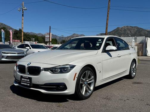 2017 BMW 330e iPerformance