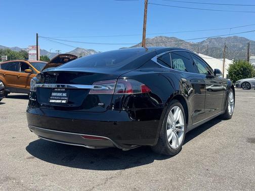 Black 2014 Tesla Model S 85