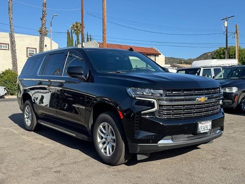 Black 2022 Chevrolet Suburban LS