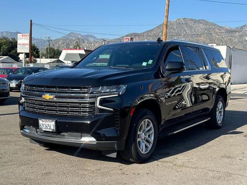 Black 2022 Chevrolet Suburban LS