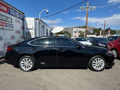 2014 Lexus ES 300h Base