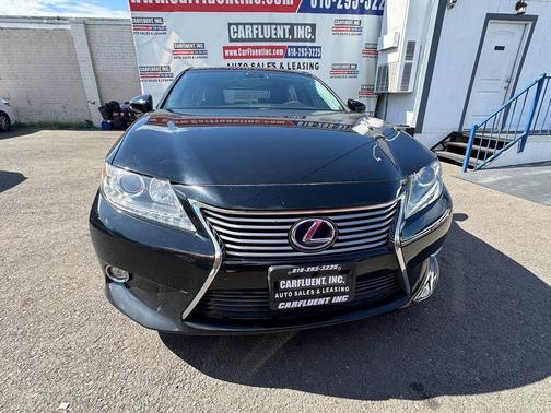 2014 Lexus ES 300h Base