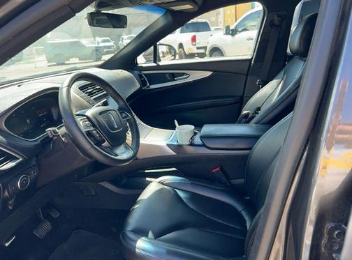 2019 Lincoln Nautilus Standard