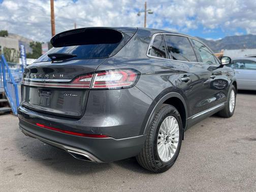 2019 Lincoln Nautilus Standard