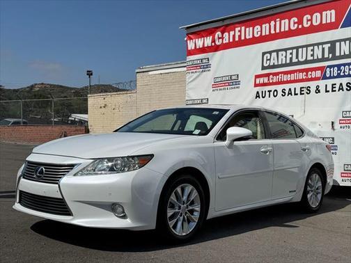 2013 Lexus ES 300h Base