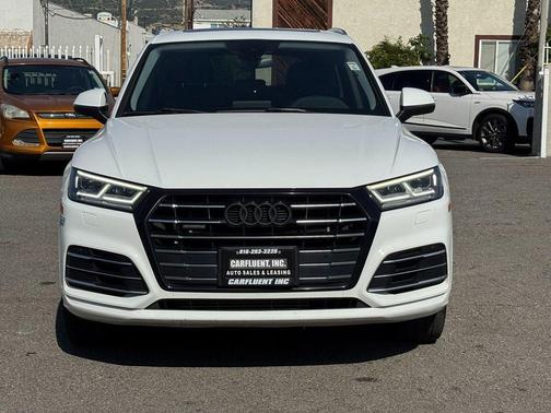Ibis White 2020 Audi Q5 Premium Plus 55 TFSI e quattro S tronic