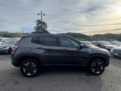 2017 Jeep New Compass Trailhawk