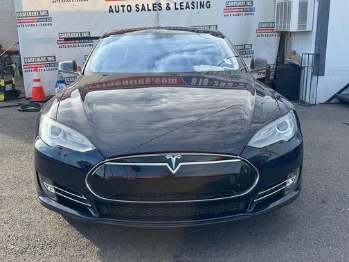 2013 Tesla Model S 