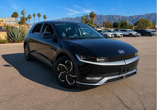 Phantom Black 2022 Hyundai IONIQ 5 SE