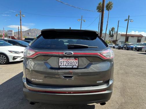 2018 Ford Edge SE