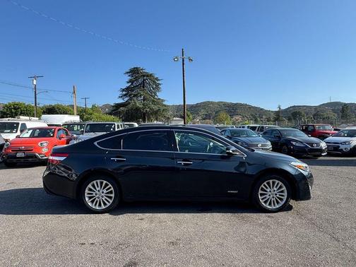 Black 2015 Toyota Avalon Hybrid XLE Touring