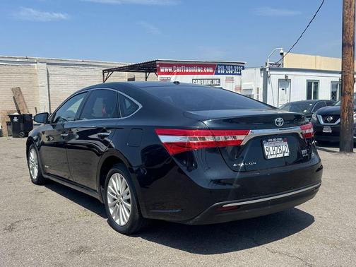 Black 2015 Toyota Avalon Hybrid XLE Touring
