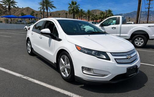 Summit White 2014 Chevrolet Volt Base