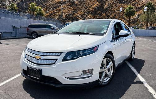 Summit White 2014 Chevrolet Volt Base