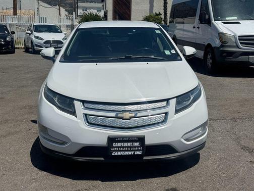 Summit White 2014 Chevrolet Volt Base