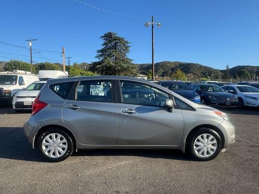 Magnetic Gray Metallic 2014 Nissan Versa Note SV