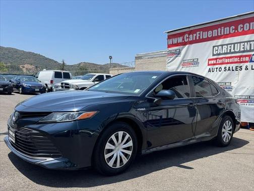 2018 Toyota Camry Hybrid SE