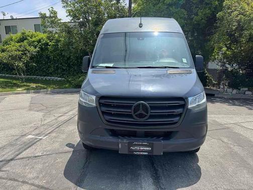 2019 Mercedes-Benz Sprinter 2500 Standard Roof
