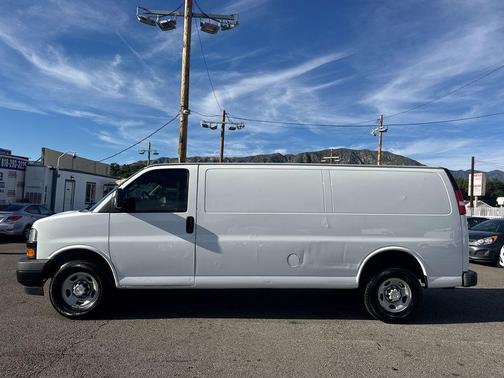2018 Chevrolet Express 2500 Work Van