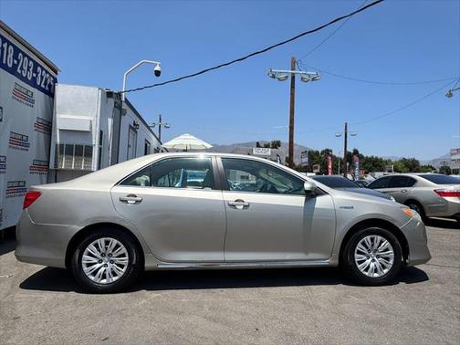 2013 Toyota Camry Hybrid LE