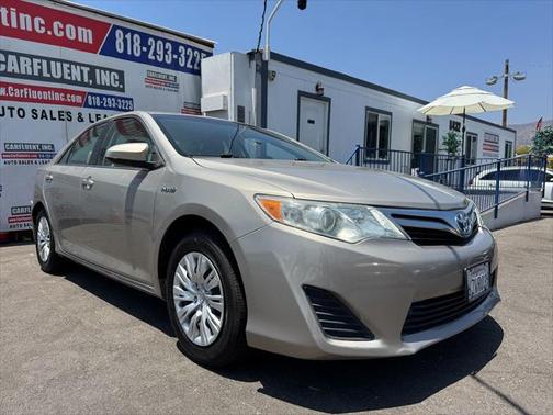 2013 Toyota Camry Hybrid LE