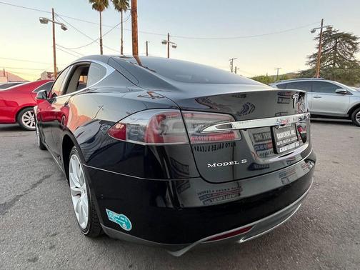 2014 Tesla Model S 85